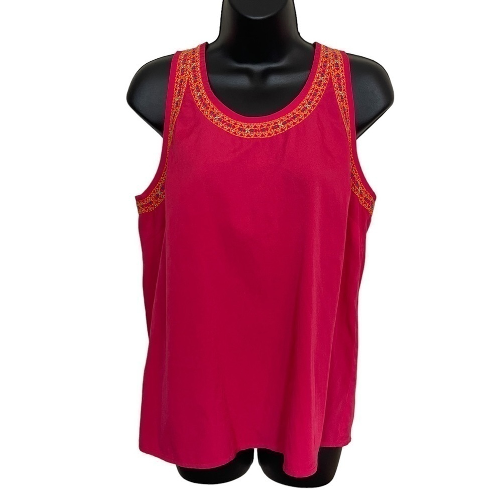Euc Cynthia Rowley sleeveless top/tank, bright pink, stitching details, size med